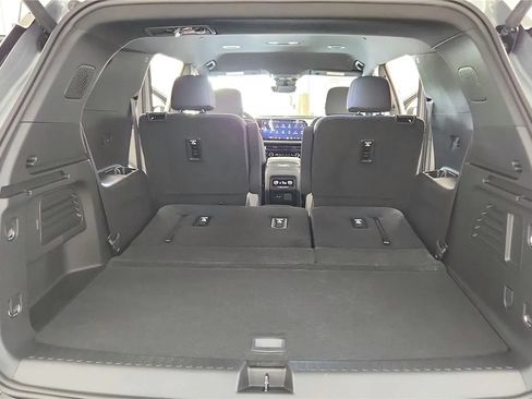 New 2026 Chevrolet Traverse LT w/ Midnight/Sport Edition AWD/4WD image 40