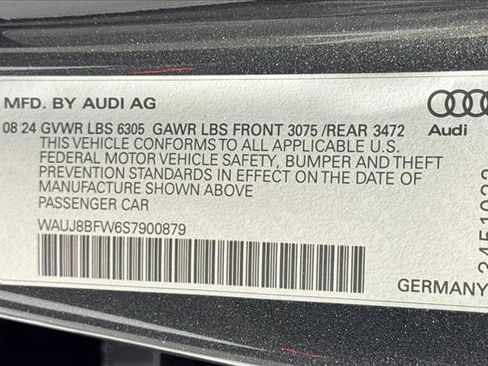 Used 2025 Audi RS e-tron GT performance AWD/4WD image 30