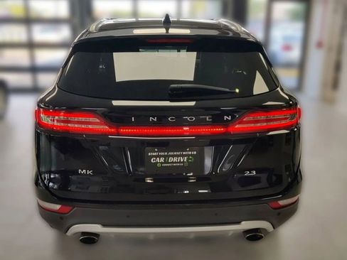 Used 2017 Lincoln MKC Reserve image 5