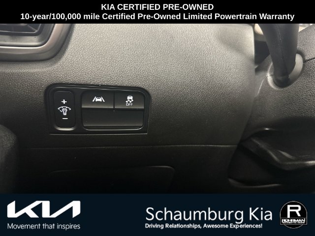 Used 2023 Kia Sorento S w/ Panoramic Sunroof Package AWD/4WD image 13