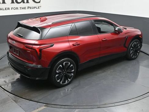 Certified 2024 Chevrolet Blazer EV RS AWD/4WD image 41