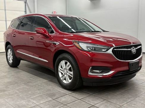 Used 2020 Buick Enclave Essence FWD image 1