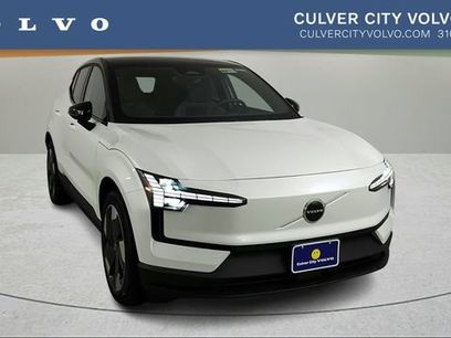 New 2026 Volvo EX30 Plus w/ Climate Package