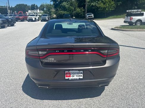 Used 2023 Dodge Charger SXT w/ Cold Weather Package RWD image 4