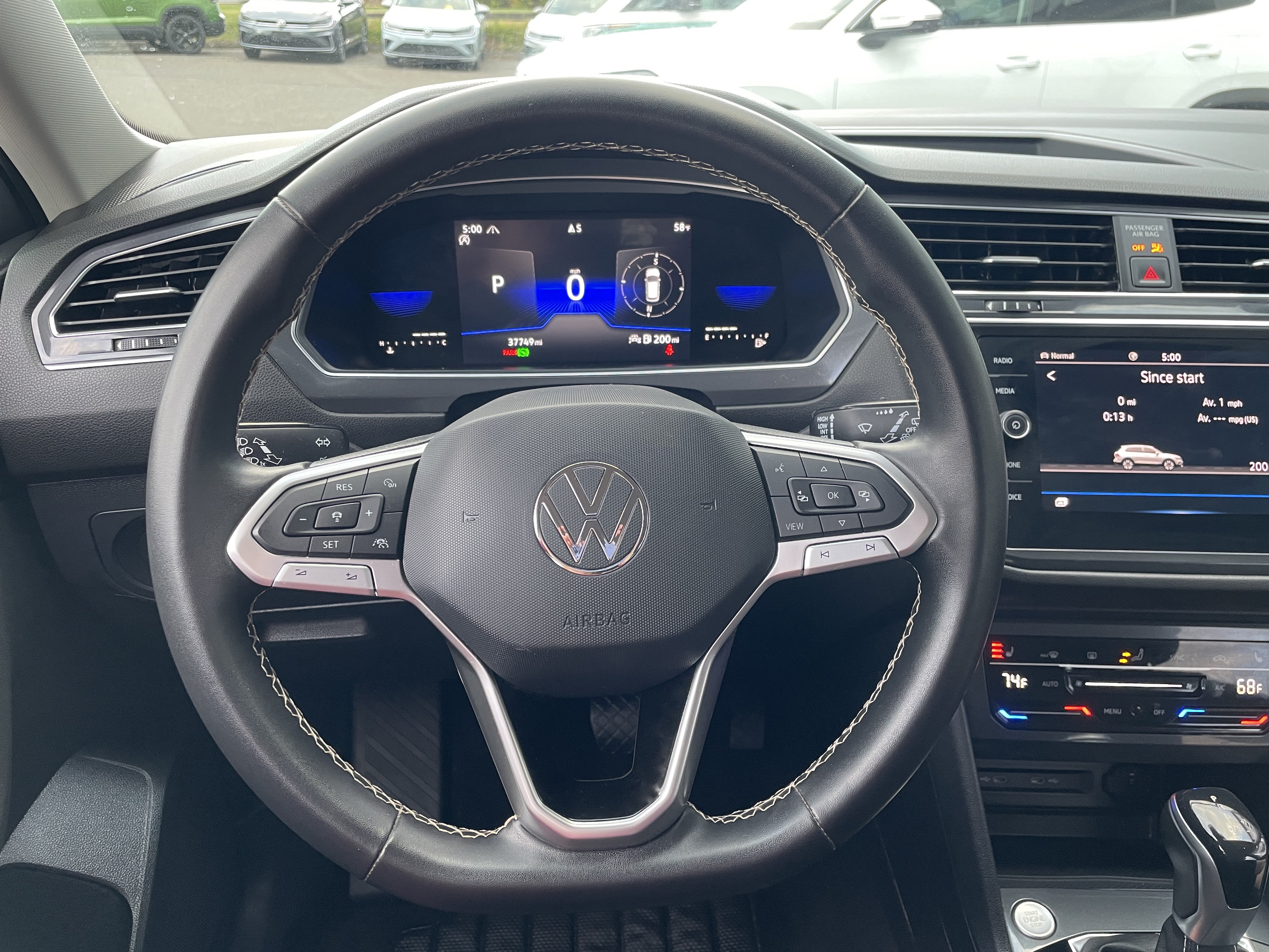 Certified 2022 Volkswagen Tiguan SE AWD/4WD image 9