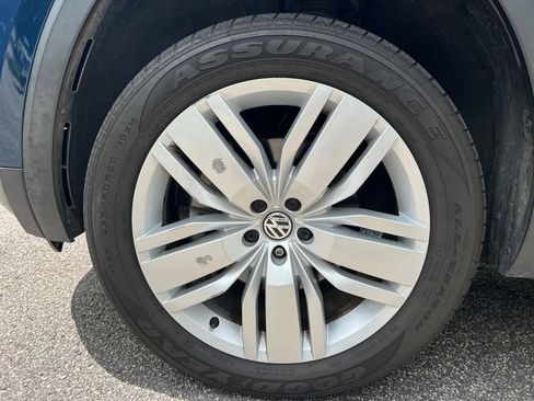Used 2019 Volkswagen Atlas SE FWD image 14