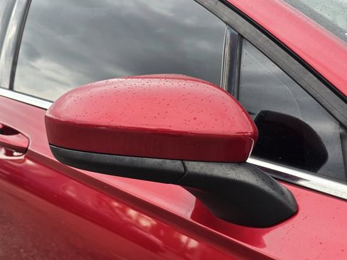 Used 2020 Ford Fusion SE FWD image 13