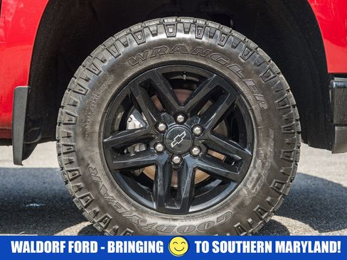 Used 2020 Chevrolet Silverado 1500 LT Trail Boss AWD/4WD image 20