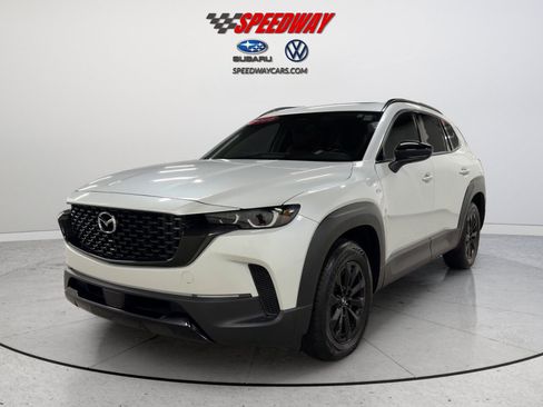 Used 2025 MAZDA CX-50 AWD 2.5 Hybrid w/ Premium Pkg image 12