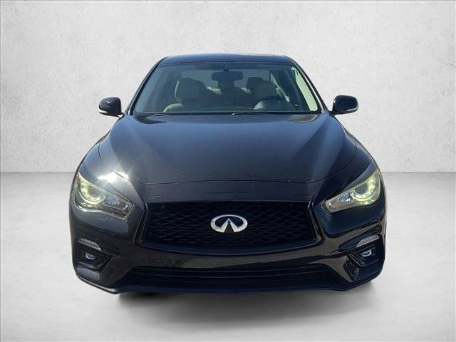 Used 2018 INFINITI Q50 Luxe w/ Essential Package (3.0T Luxe) RWD image 2