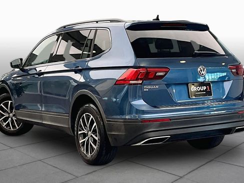 Used 2019 Volkswagen Tiguan SE w/ Panoramic Sunroof Package FWD image 11