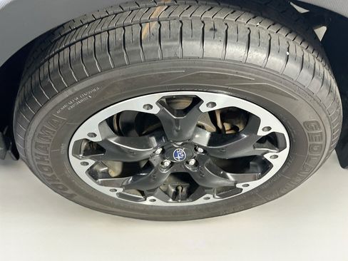 Used 2023 Subaru Crosstrek 2.0i Premium AWD/4WD image 29