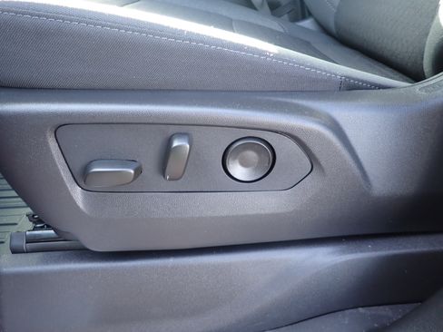 New 2026 GMC Sierra 2500 SLE w/ SLE Value Package; image 18