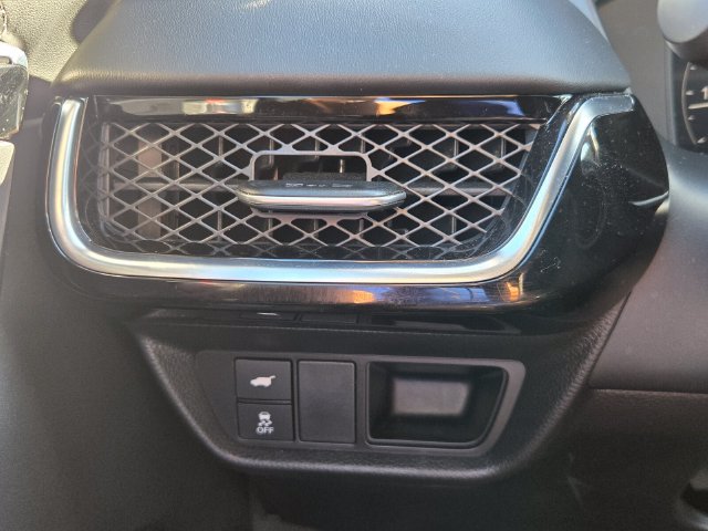Certified 2025 Acura ADX FWD image 29
