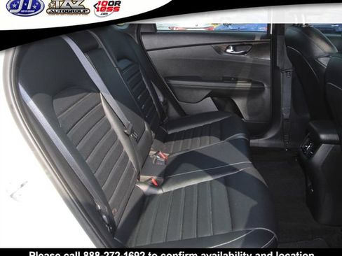 Used 2023 Kia Forte GT-Line w/ GT-Line Premium Package FWD image 13