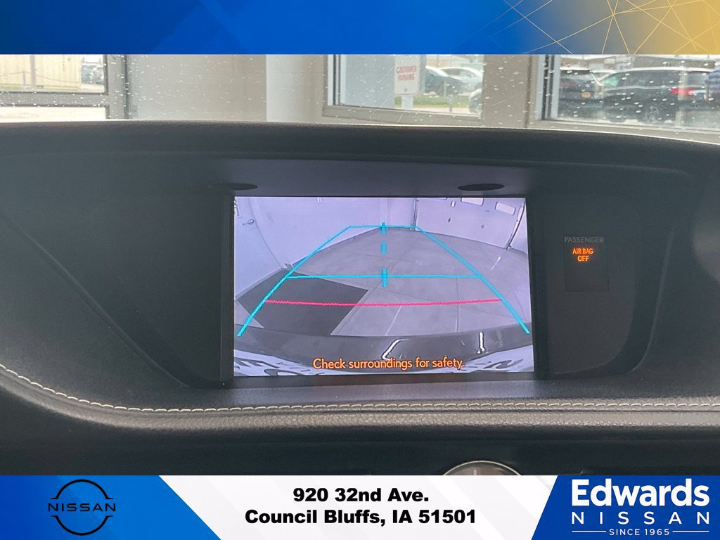 Used 2014 Lexus ES 300h w/ Luxury Package w/Bamboo Trim FWD image 25