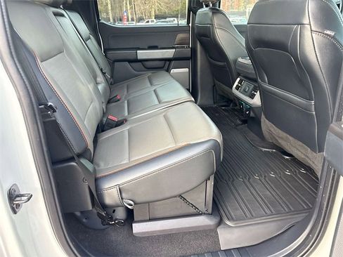 Used 2024 Ford F150 Lariat w/ FX4 Off-Road Package image 15