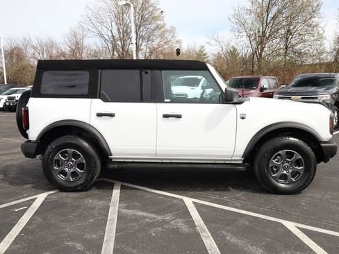 Used 2023 Ford Bronco Big Bend image 3