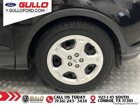 Used 2017 Ford Escape S FWD image 30