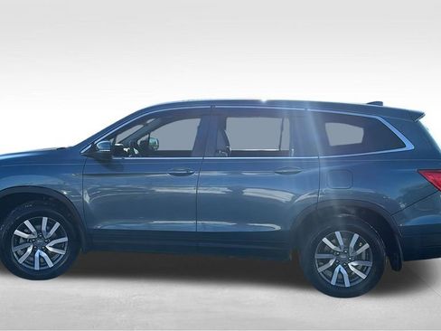 Used 2020 Honda Pilot EX image 4