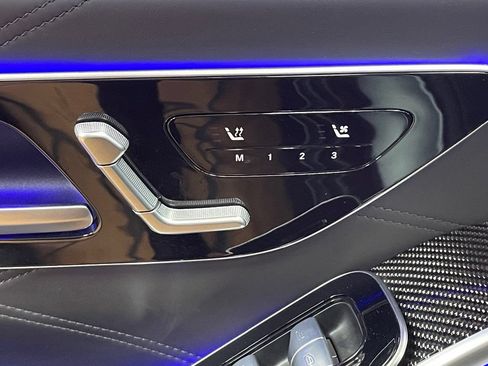 Used 2024 Mercedes-Benz S 63 AMG S image 28