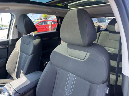 Used 2022 Hyundai Tucson SEL image 12