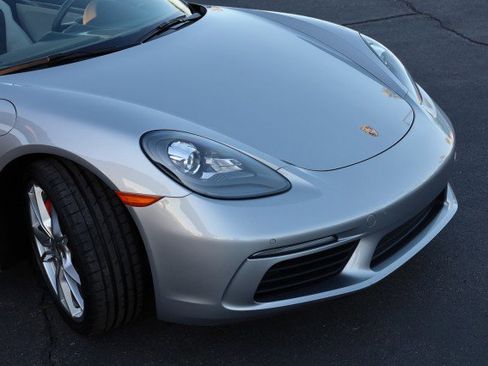 Used 2017 Porsche 718 Boxster S image 10