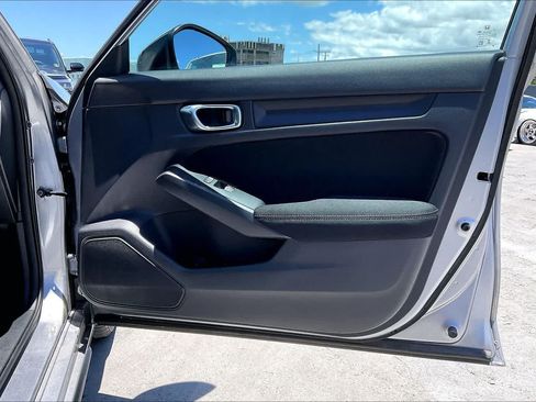 Used 2022 Honda Civic Sport image 28
