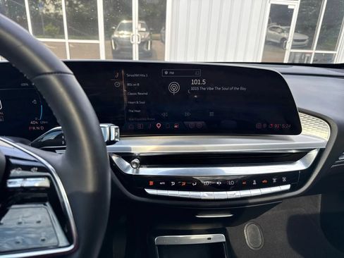 Used 2024 Cadillac Lyriq Luxury RWD image 20