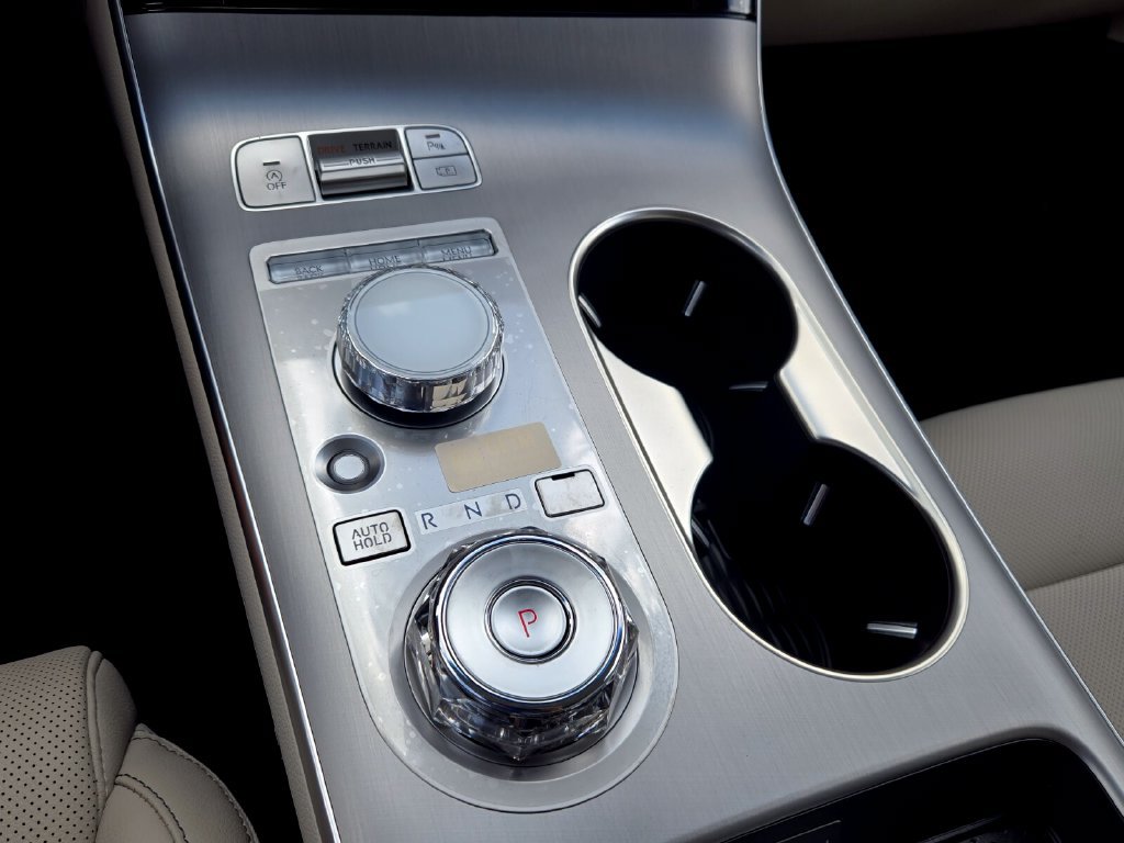 New 2027 Genesis GV70 2.5T Select AWD/4WD image 9