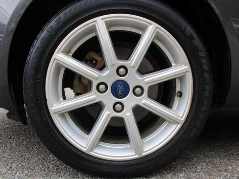 Used 2019 Ford Fiesta SE w/ Equipment Group 201A FWD image 18