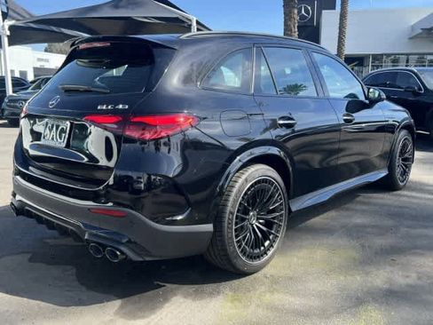 New 2026 Mercedes-Benz GLC 43 AMG 4MATIC image 17