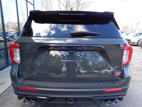 Used 2024 Ford Explorer ST w/ Equipment Group 401A AWD/4WD image 6