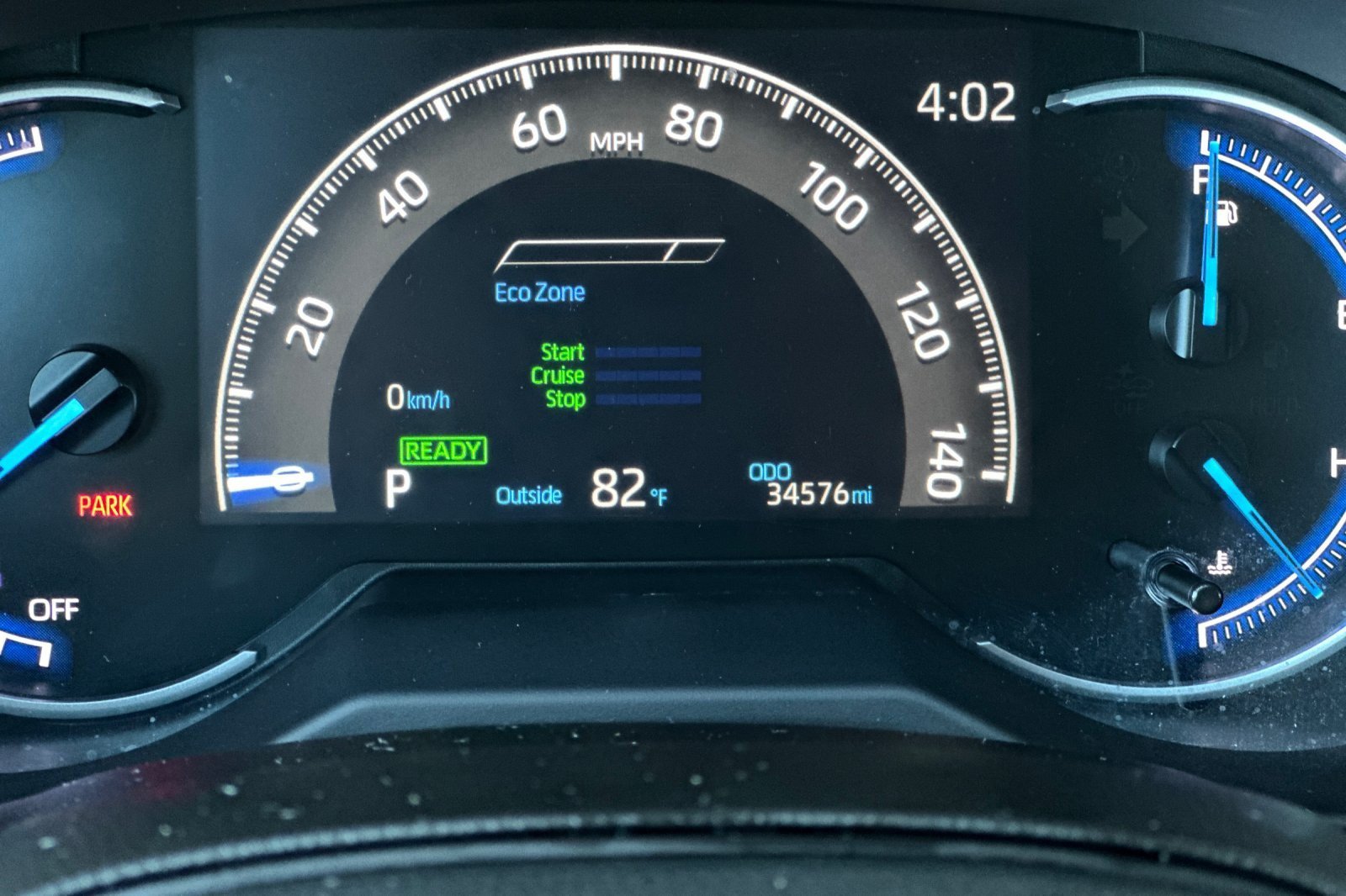 Certified 2024 Toyota RAV4 LE AWD/4WD image 23