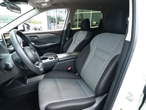 Used 2023 Nissan Rogue SV AWD/4WD image 23