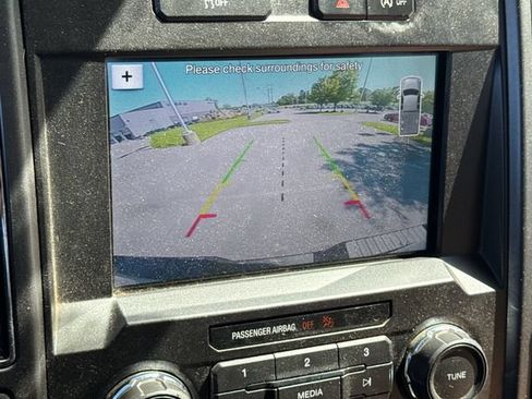 Used 2018 Ford F150 XLT w/ Equipment Group 302A Luxury AWD/4WD image 28