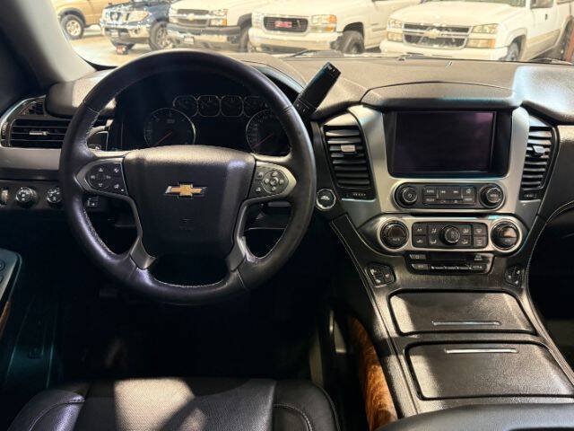 Used 2015 Chevrolet Tahoe LTZ AWD/4WD image 17