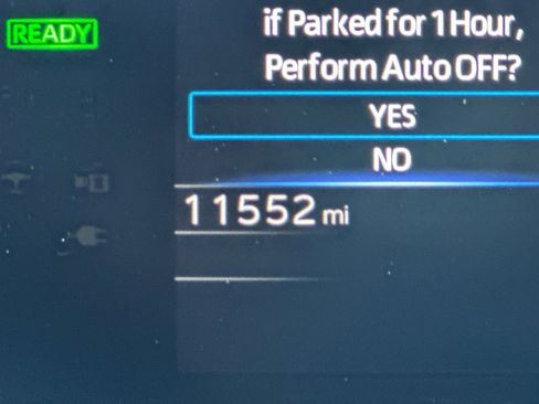 Used 2025 Toyota bZ4X FWD image 27