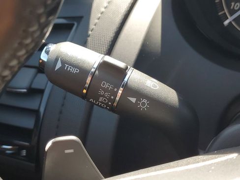 Used 2016 Jaguar F-TYPE Coupe image 15