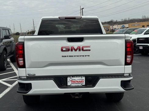 Used 2024 GMC Sierra 1500 Pro w/ Graphite Edition image 5