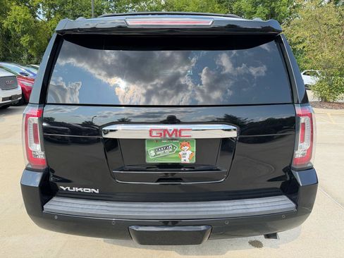 Used 2017 GMC Yukon Denali w/ Open Road Package RWD image 6