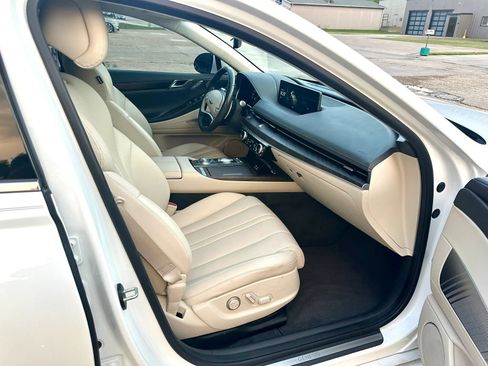 Used 2022 Genesis G80 2.5T w/ Advanced Package RWD image 12