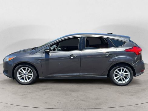 Used 2015 Ford Focus SE FWD image 3