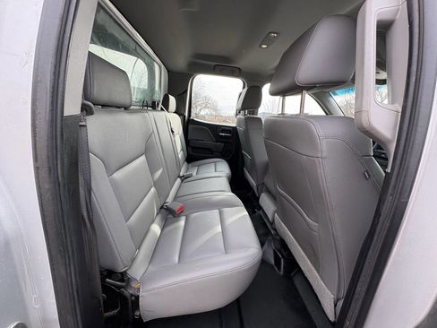 Used 2016 Chevrolet Silverado 1500 W/T w/ Trailering Package image 9