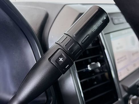 Used 2019 Ford F250 XLT w/ XLT Value Package AWD/4WD image 15