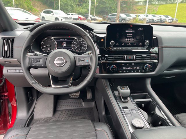 Used 2025 Nissan Pathfinder Rock Creek AWD/4WD image 18