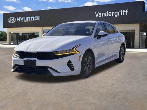 Used 2022 Kia K5 LXS image 2