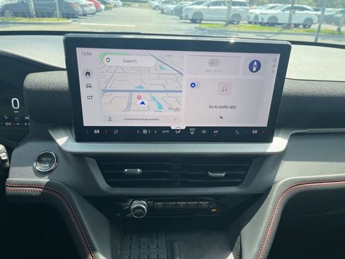 Used 2025 Ford Explorer ST image 26