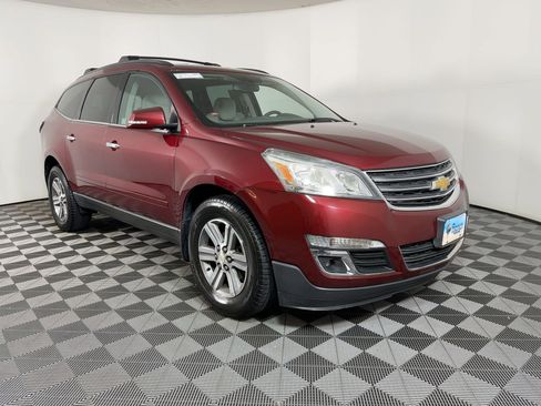 Used 2015 Chevrolet Traverse LT image 5