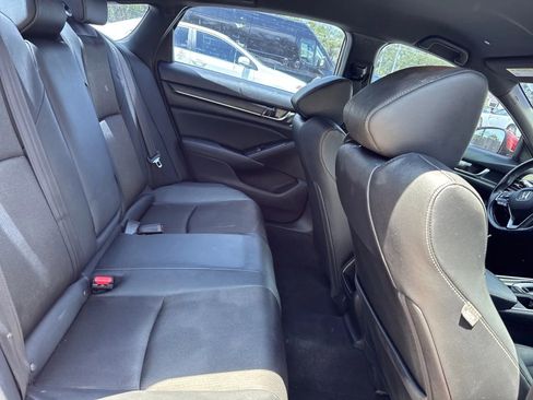 Used 2019 Honda Accord Sport image 12
